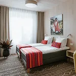 Hotel Old