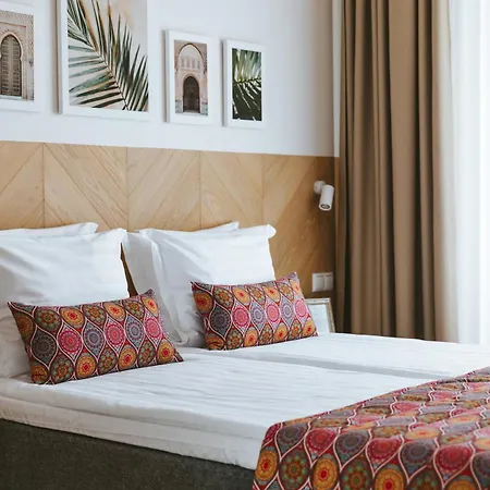 Hotel Old *
